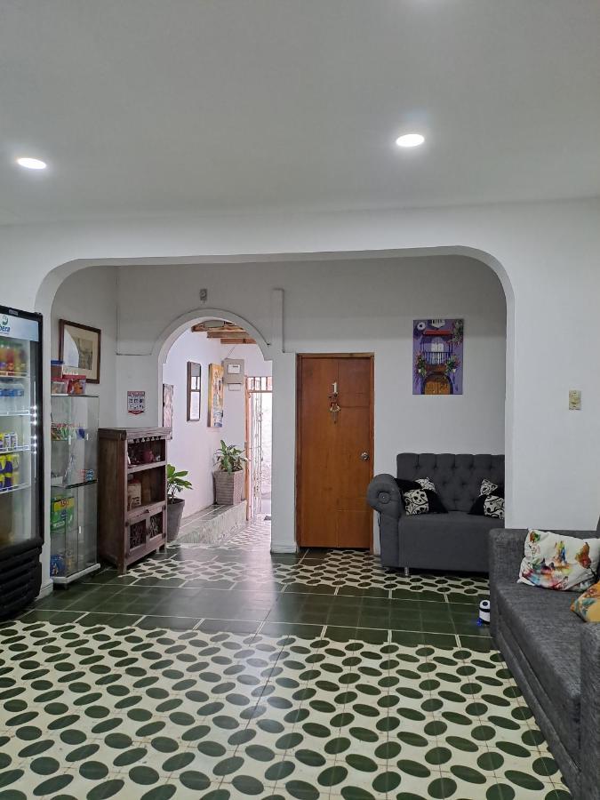 Hostal Casa Lara Cartagena Екстер'єр фото